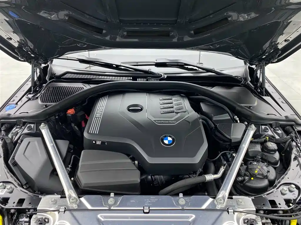 BMW BMW 4 Series 2024 430i Convertible M Sport Shadowline Package 2025 - thumbnail 25