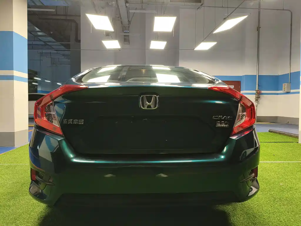 Honda Honda Civic 2016 220TURBO CVT Premium Edition 2018 - thumbnail 16