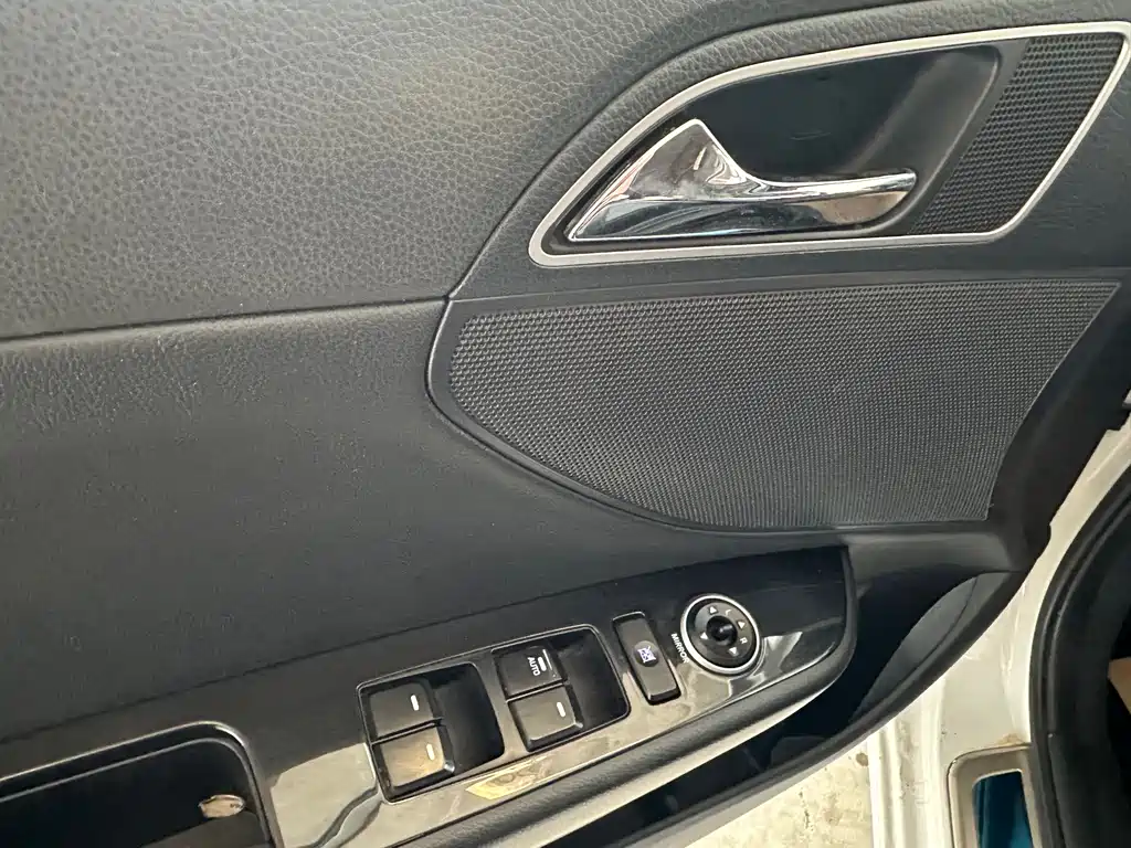 Hyundai Hyundai Elantra GT 2016 1.8L Automatic Premium DLX 2018 - thumbnail 13