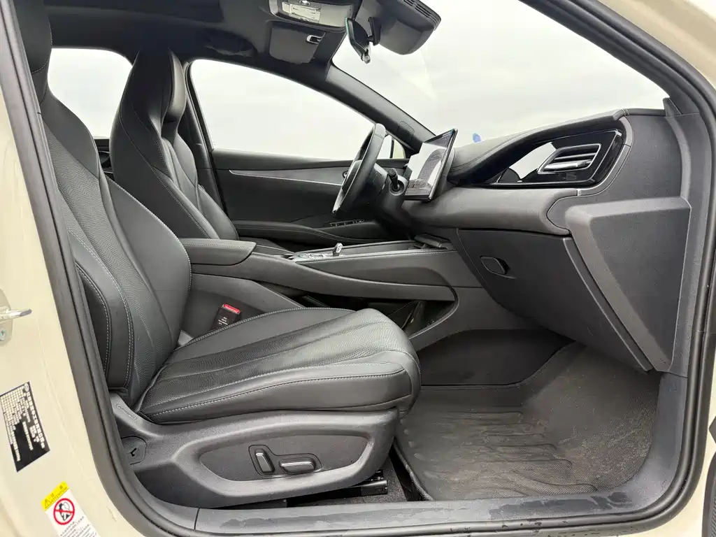 BYD BYD Seal 06 2025 DM-i Intelligent Driving Edition 120KM Premium Model 2025 - thumbnail 6