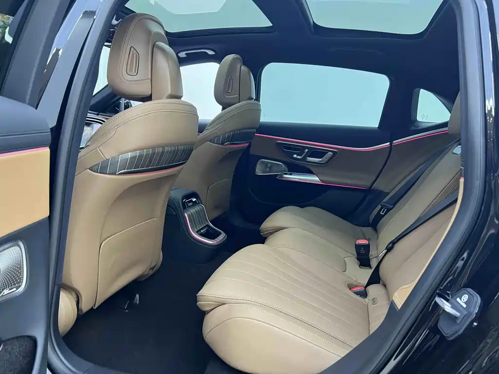 Mercedes-Benz Mercedes-Benz E-Class 2025 Model Year Facelift E 300 L Luxury Edition 2025 - thumbnail 20