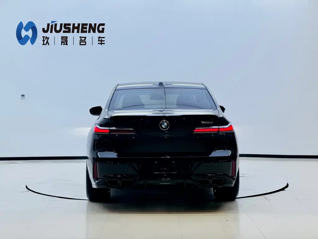 BMW BMW 7 Series 2023 735Li M Sport Package 2024 - thumbnail 5