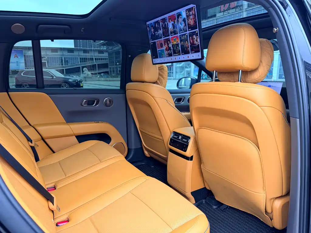 Li Auto Li Auto i6 2025 AWD Standard Edition 2025 - thumbnail 14