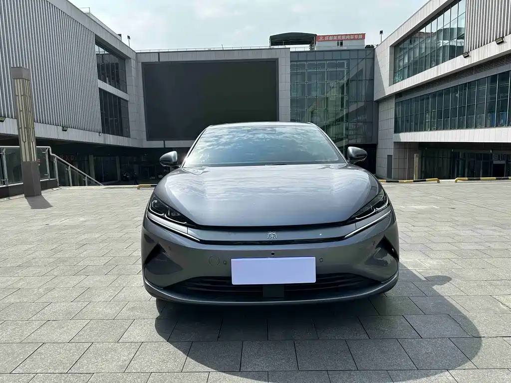 BYD BYD Qin L 2025 EV 470KM Leading Edition 2025 - thumbnail 2