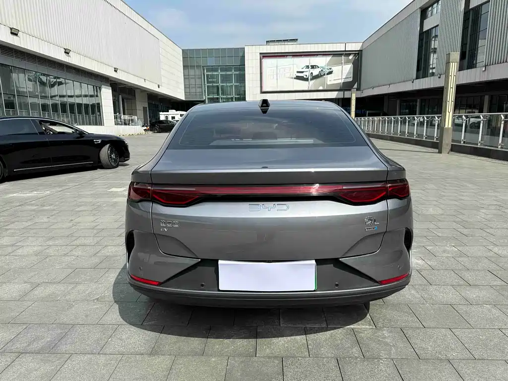 BYD BYD Qin L 2025 EV 470KM Leading Edition 2025 - thumbnail 14