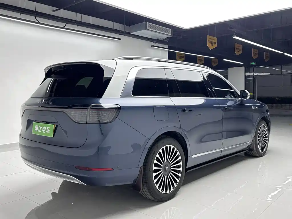 AITO M9 Aito M9 2024 Extended Range Max 42kWh 6-seater 2024 - thumbnail 4