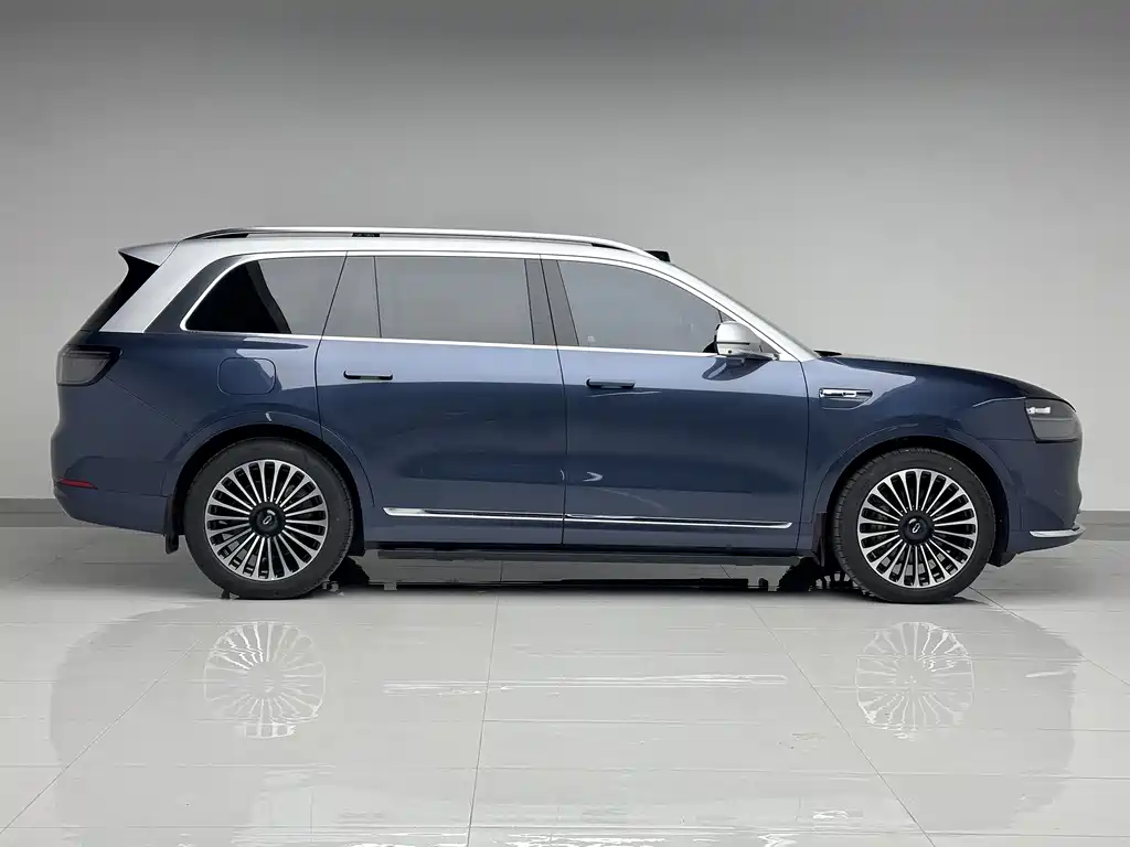 AITO M9 Aito M9 2024 Extended Range Max 42kWh 6-seater 2024 - thumbnail 7