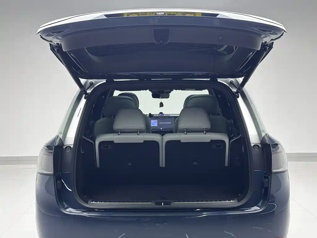 AITO M9 Aito M9 2024 Extended Range Max 42kWh 6-seater 2024 - thumbnail 13