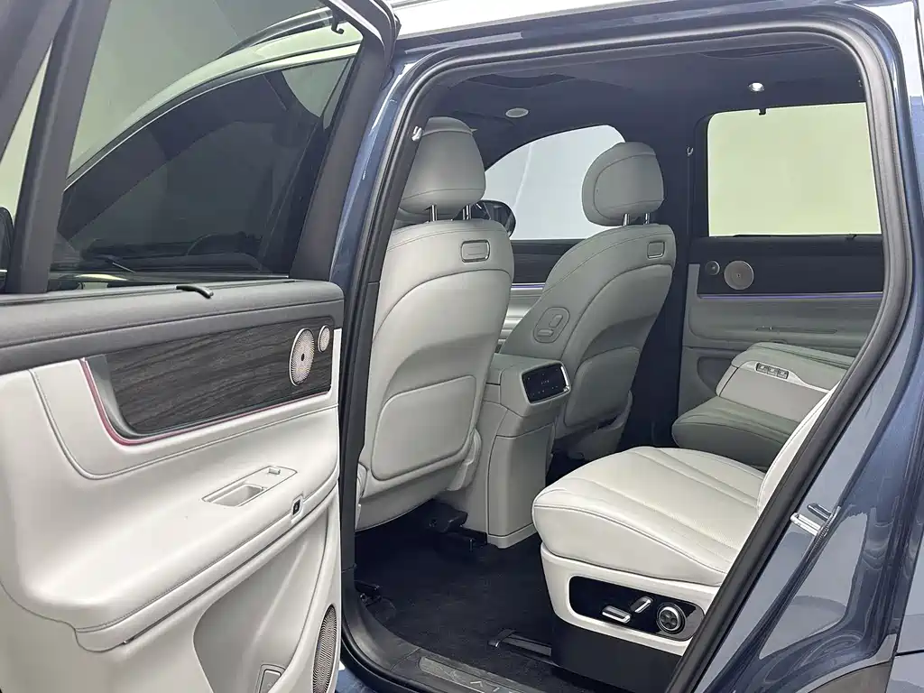 AITO M9 Aito M9 2024 Extended Range Max 42kWh 6-seater 2024 - thumbnail 19