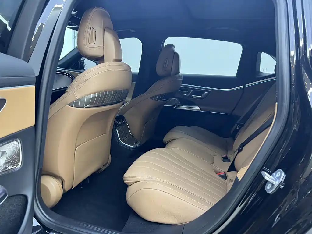 Mercedes-Benz Mercedes-Benz E-Class 2024 E 300 L Luxury Model 2024 - thumbnail 16