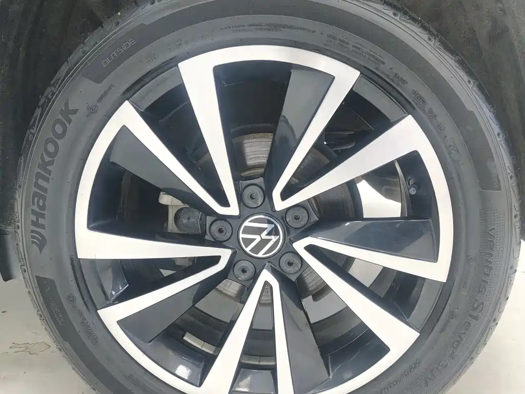 Volkswagen Tharu 2021 330TSI AWD Luxury Plus 2021 - thumbnail 16