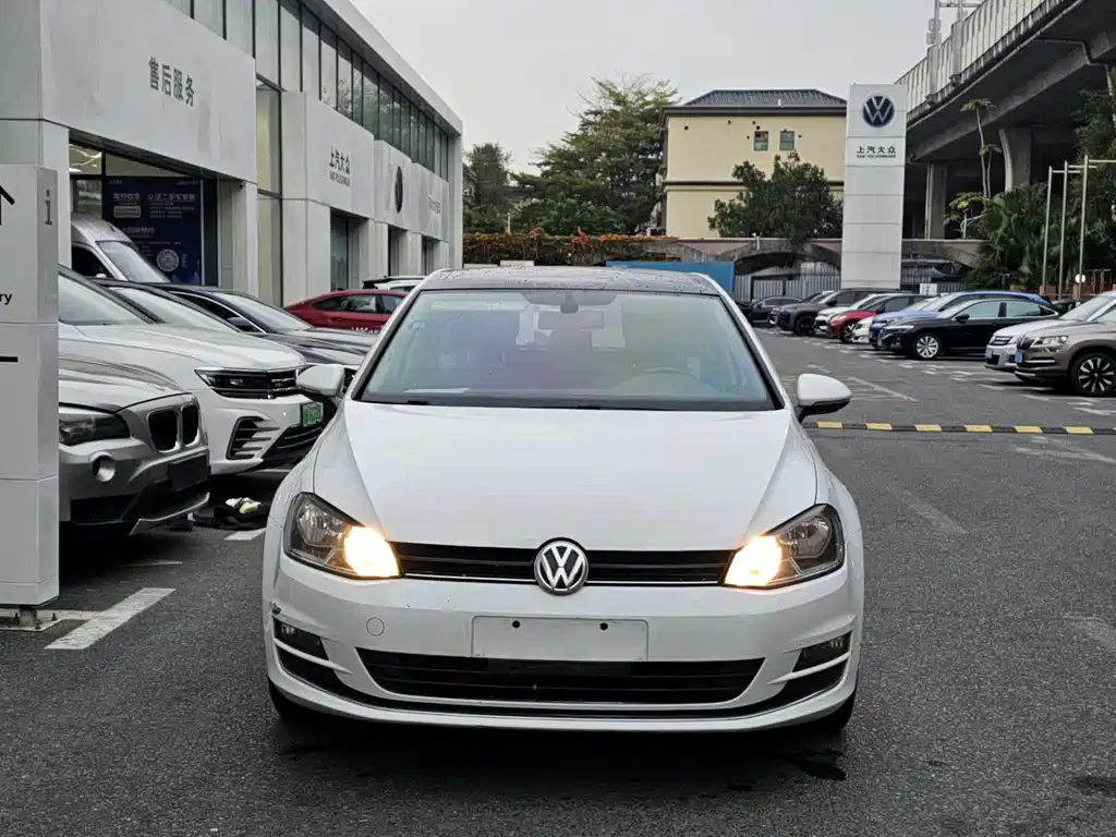 Volkswagen Volkswagen Golf 2016 230TSI Automatic Luxury Edition 2016 - thumbnail 22