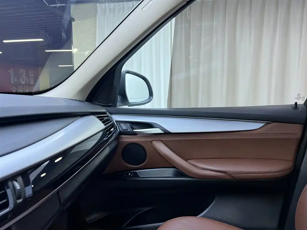 BMW BMW X5 (Imported) 2017 Model 3.0T Middle East Version 2017 - thumbnail 16