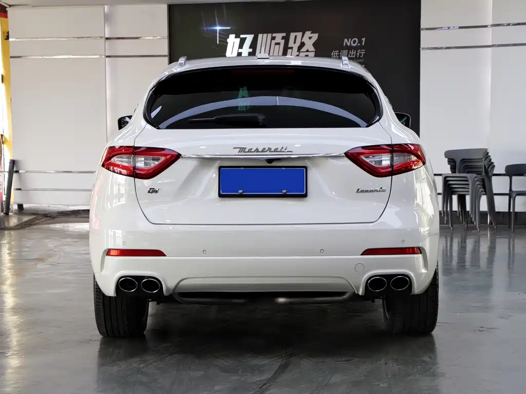 Maserati Maserati Levante 2018 3.0T Standard Edition 2018 - thumbnail 5