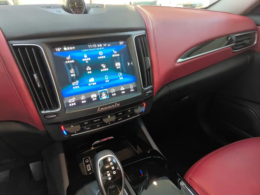Maserati Maserati Levante 2018 3.0T Standard Edition 2018 - thumbnail 9