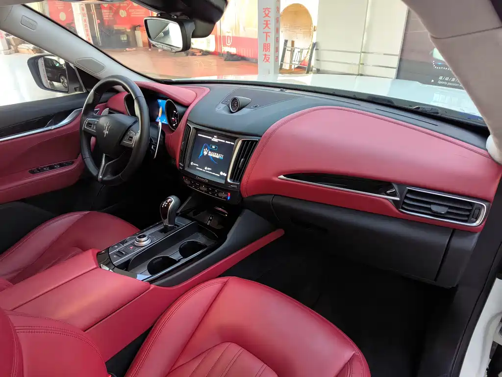 Maserati Maserati Levante 2018 3.0T Standard Edition 2018 - thumbnail 18