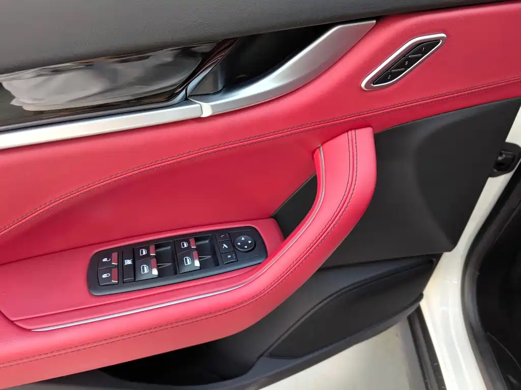 Maserati Maserati Levante 2018 3.0T Standard Edition 2018 - thumbnail 20