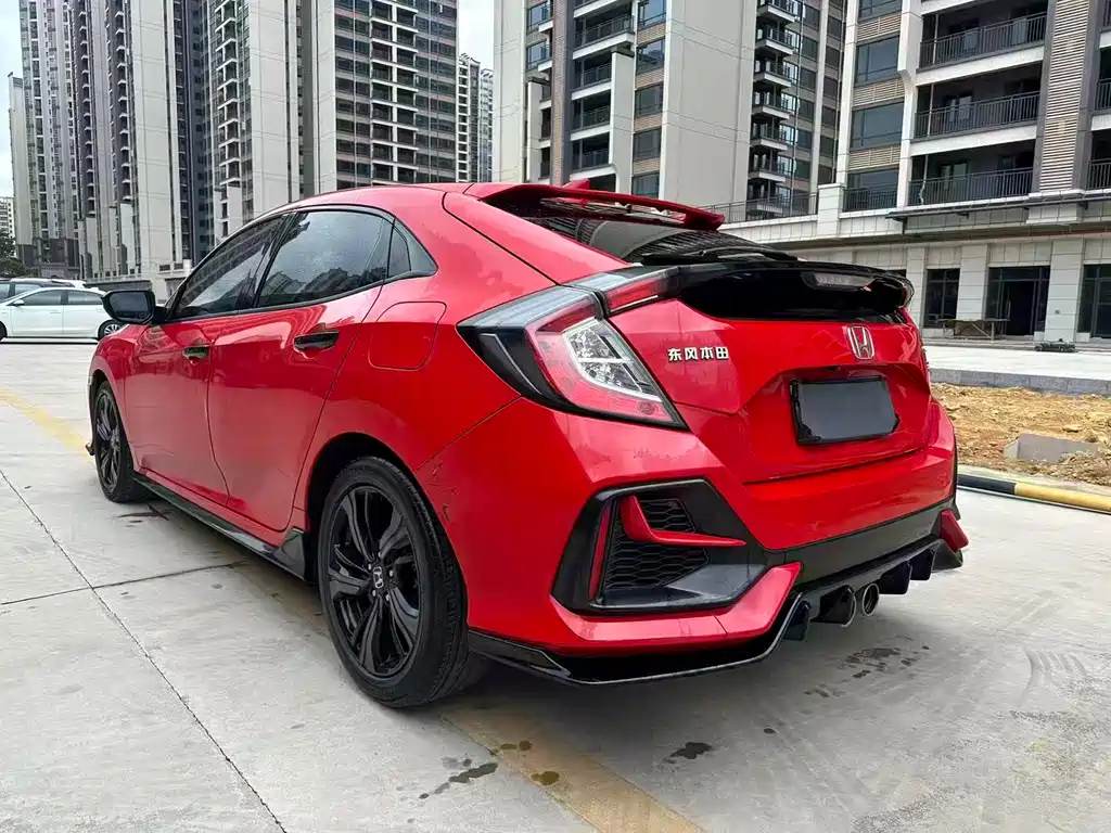 Honda Honda Civic 2021 Hatchback 220TURBO CVT 2022 - thumbnail 9