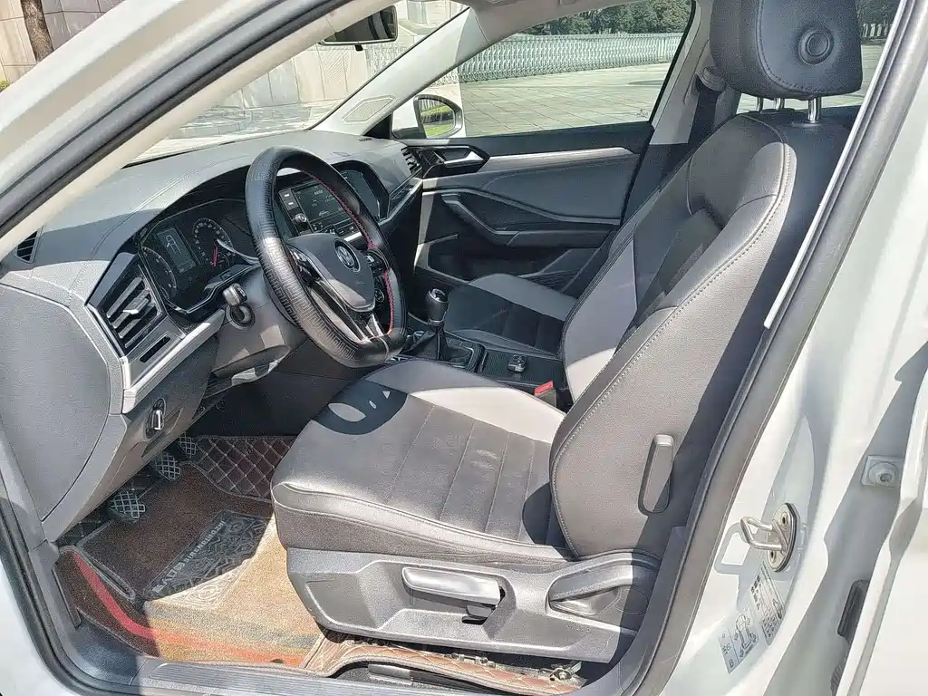 Volkswagen Volkswagen Sagitar 2020 200TSI Manual Comfort Model国VI 2020 - thumbnail 4