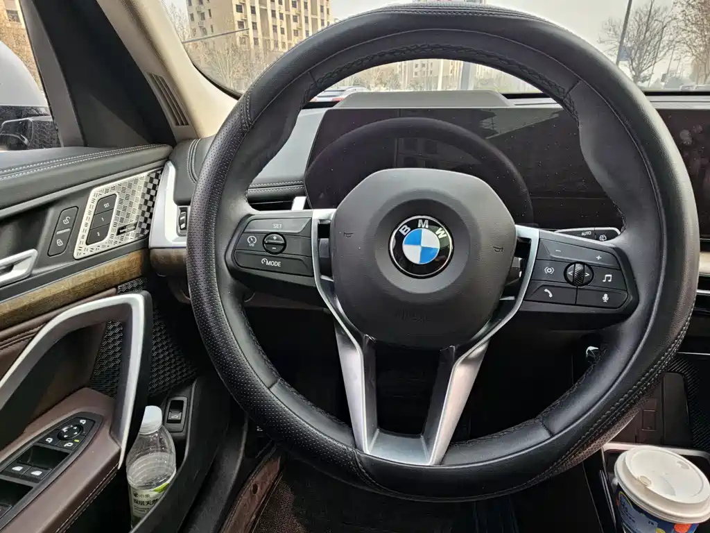 BMW BMW X1 2024 xDrive25Li M Sport Package 2024 - thumbnail 15