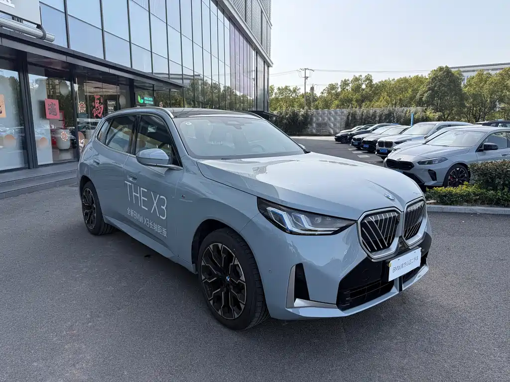 BMW BMW X3 2025 xDrive30L Premium M Sport Package 2025 - thumbnail 3