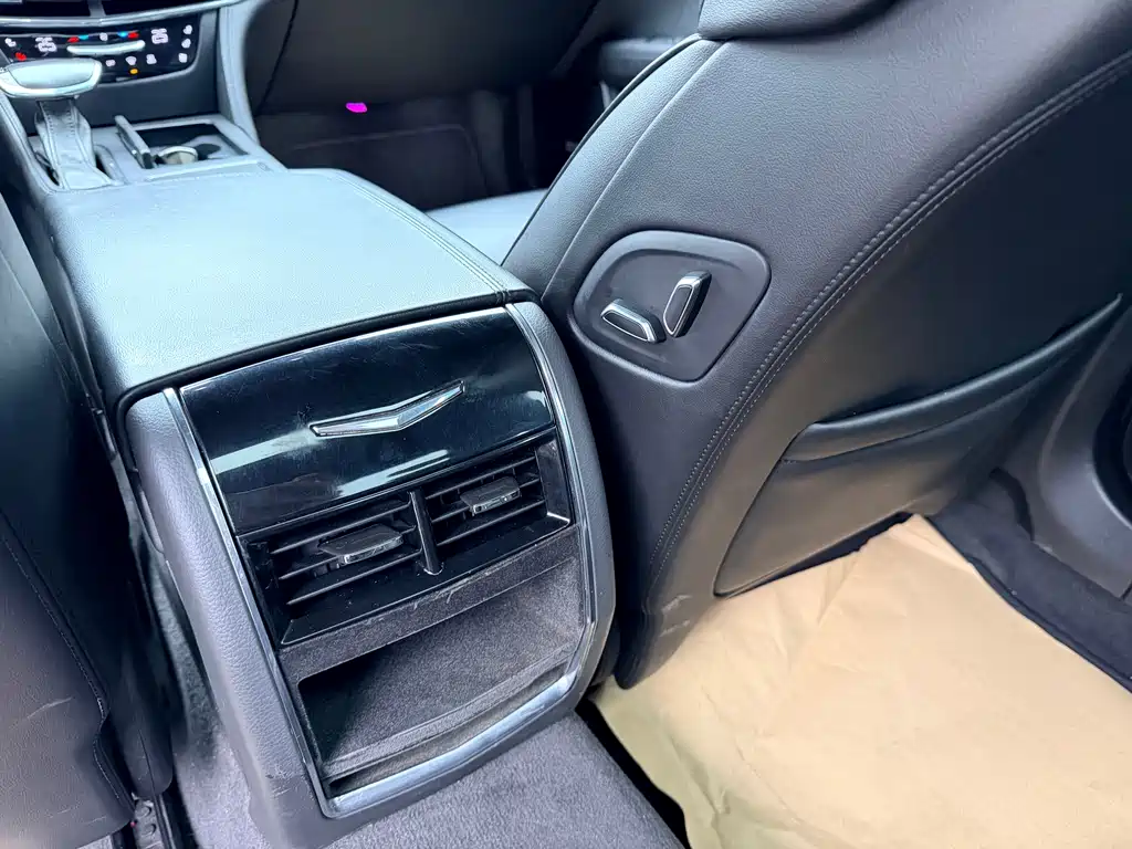 Cadillac Cadillac CT6 2017 28T Luxury 2018 - thumbnail 20