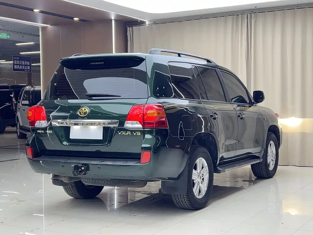 Toyota Land Cruiser 2010 4.7L Automatic VX 2011 - thumbnail 14
