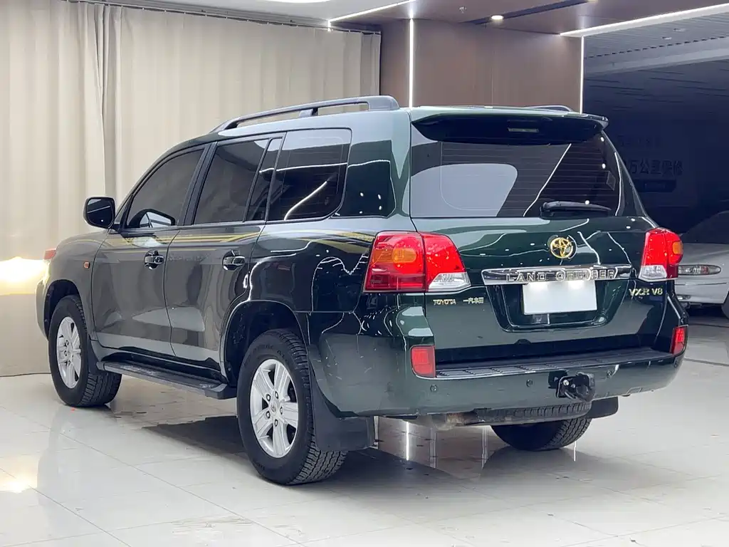Toyota Land Cruiser 2010 4.7L Automatic VX 2011 - thumbnail 15