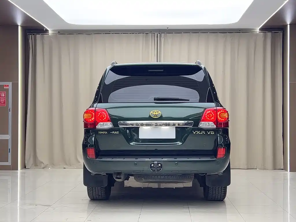 Toyota Land Cruiser 2010 4.7L Automatic VX 2011 - thumbnail 16