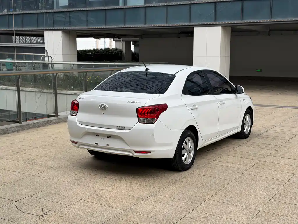 Hyundai Hyundai瑞纳 2017 1.4L Manual Sunroof Edition国V Note: The internationally accepted model name for "瑞纳" is "Hyundai瑞纳", which is the official English name used by Hyundai for this model in international markets. However, it's worth noting that in some international markets, this model might be known as the Hyundai Accent or Hyundai Verna depending on the region. For the most internationally recognized name, it would be: Hyundai Accent 2017 1.4L Manual Sunroof Edition国V 2018 - thumbnail 6