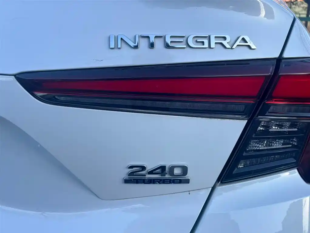 Honda Honda INTEGRA 2023 240TURBO CVT Technology Edition 2022 - thumbnail 6