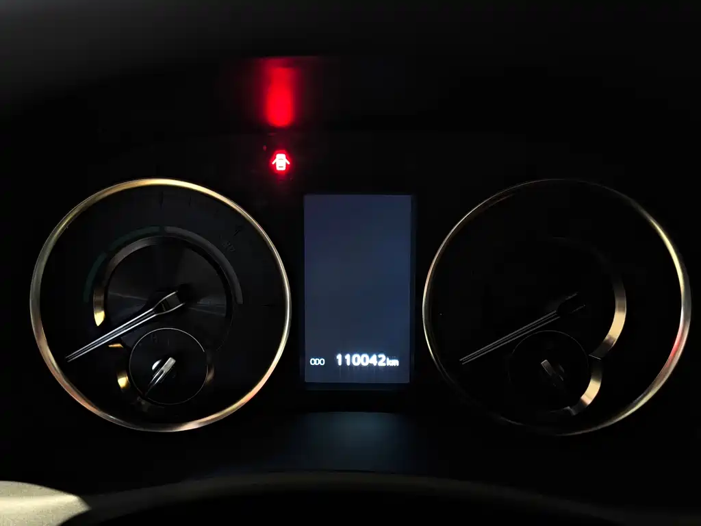 Toyota Alphard 2020 Dual Engine 2.5L HV Luxury Version 2020 - thumbnail 6