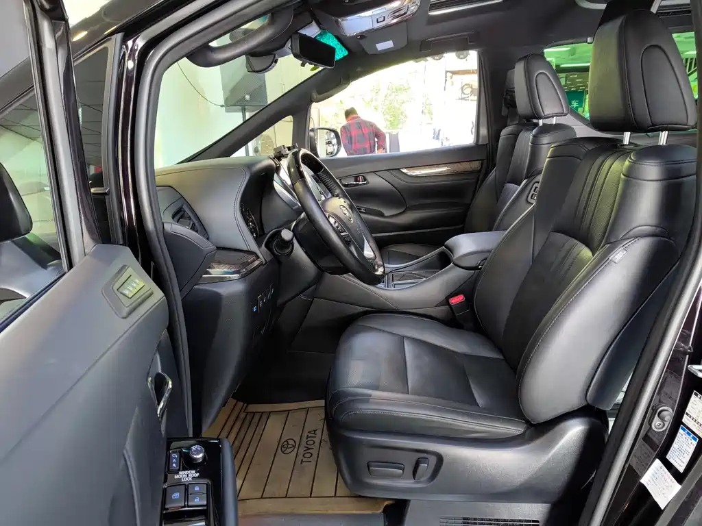 Toyota Alphard 2020 Dual Engine 2.5L HV Luxury Version 2020 - thumbnail 11
