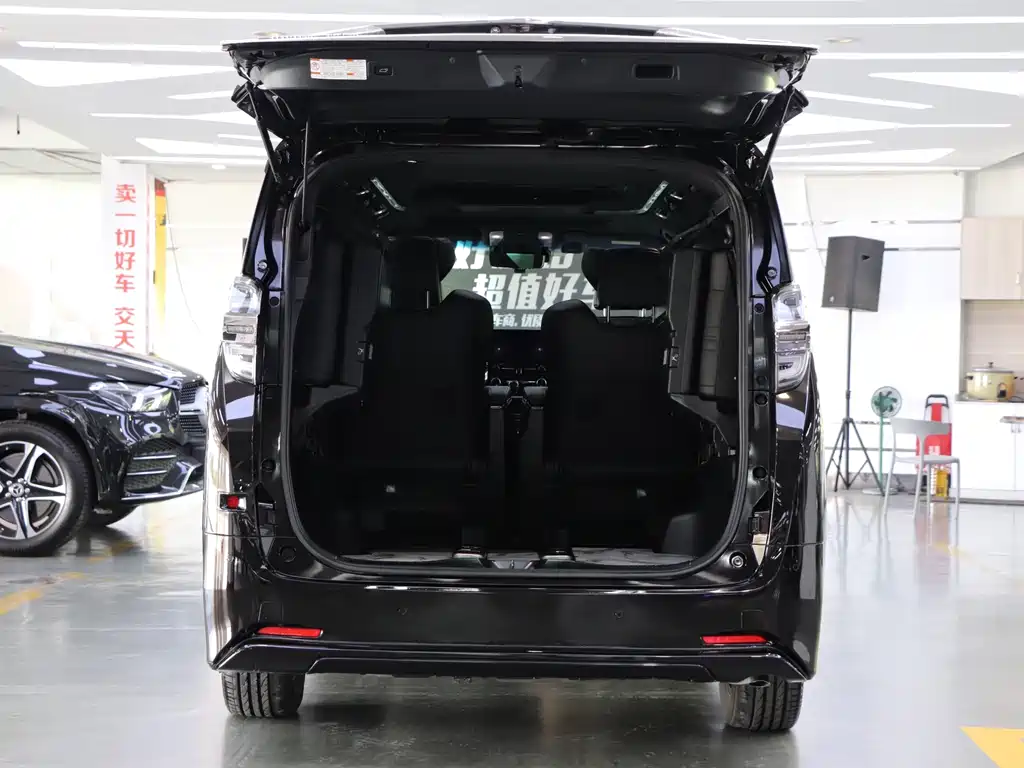 Toyota Alphard 2020 Dual Engine 2.5L HV Luxury Version 2020 - thumbnail 25