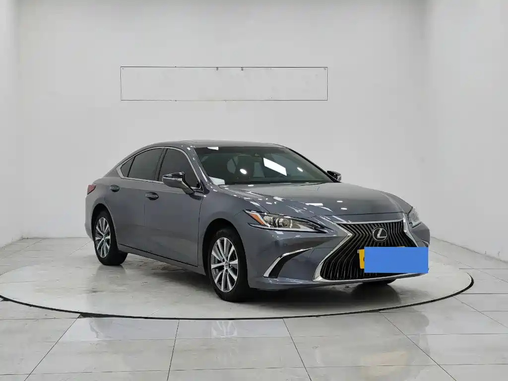 Lexus Lexus ES 2020 200 Luxury Edition 2021 - thumbnail 3