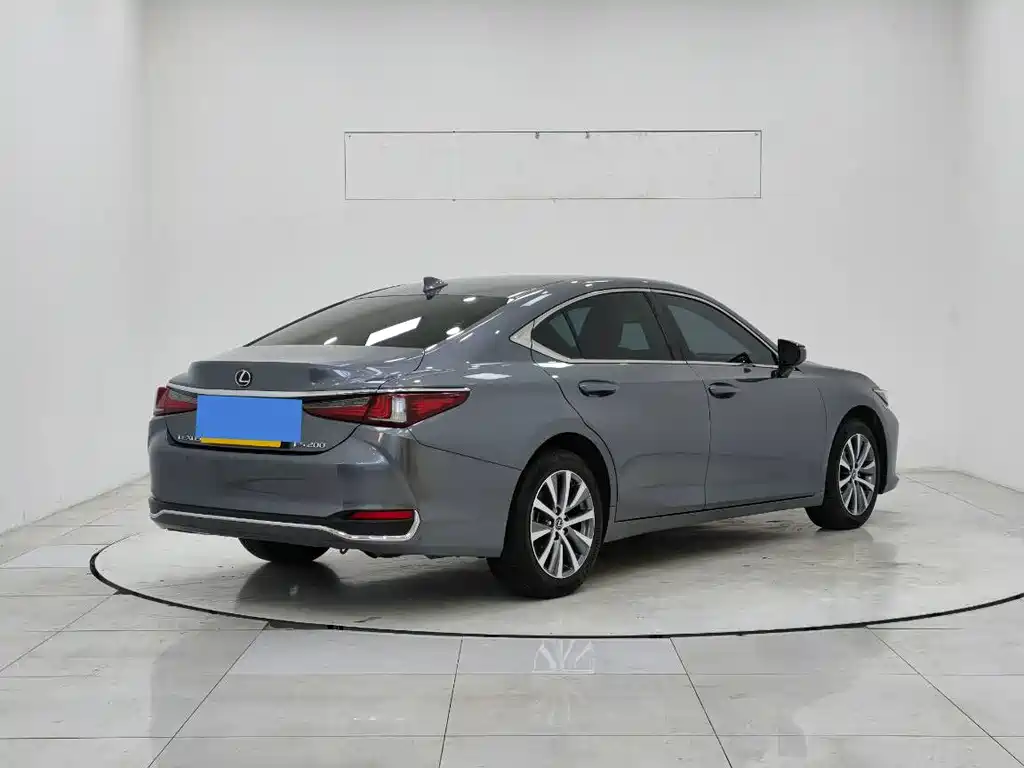 Lexus Lexus ES 2020 200 Luxury Edition 2021 - thumbnail 4