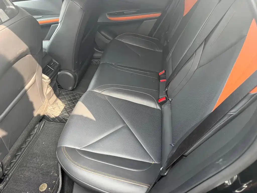 Changan Changan UNI-V 2022 1.5T Premium Edition 2022 - thumbnail 5