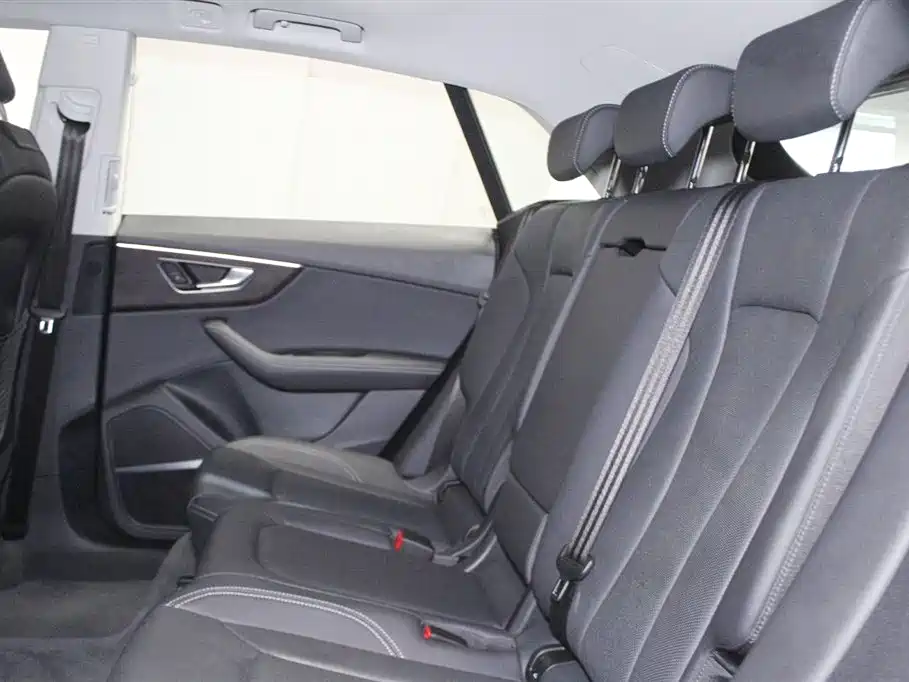 Audi Audi Q8 2024 45 TFSI Premium Dynamic Edition 2026 - thumbnail 9