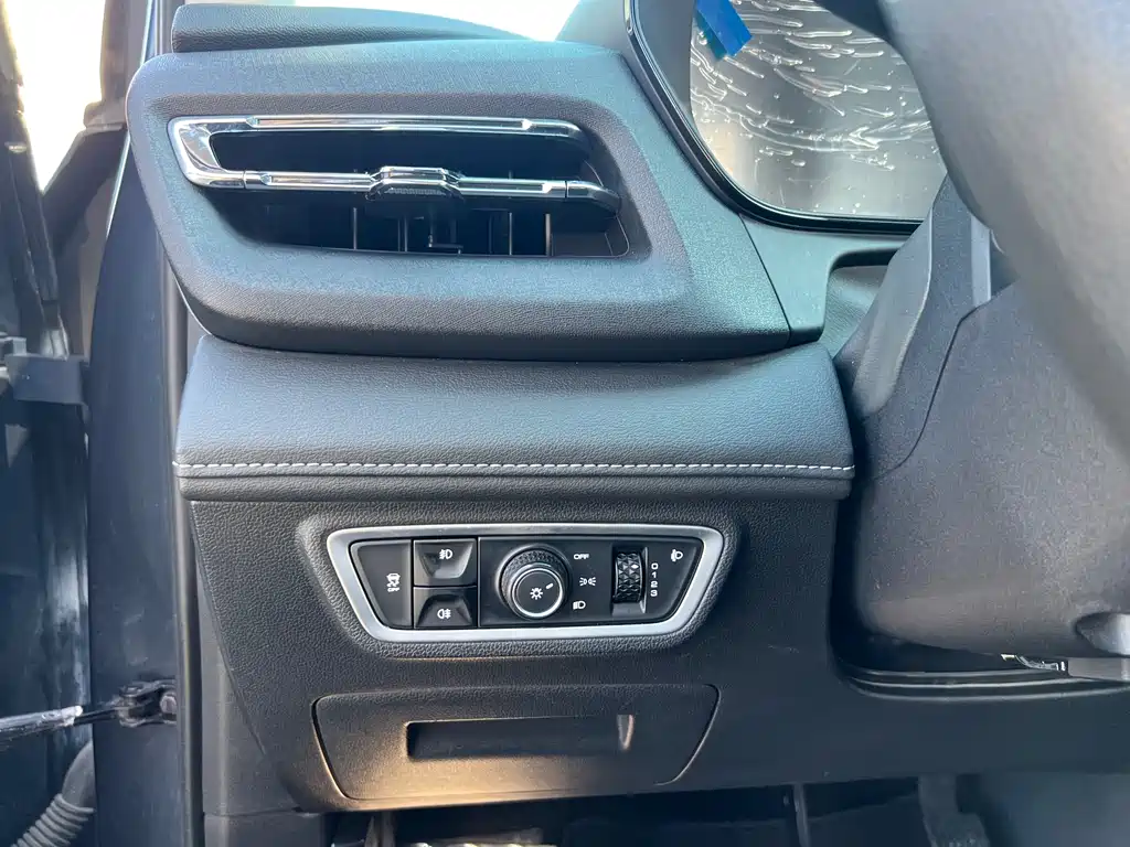 Wuling Motors Wuling Kaijie 2020 1.5T CVT Premium Edition 2021 - thumbnail 14