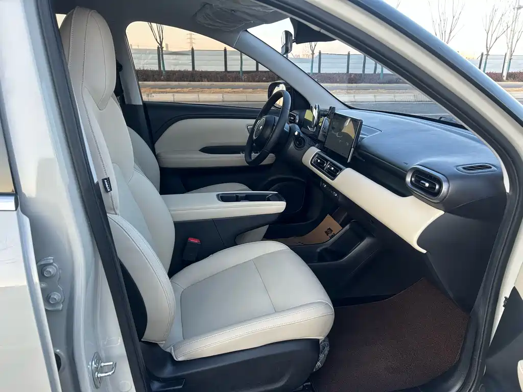 Wuling Motors Wuling Binguo PLUS 2024 Model 510km Five-Seat Version 2025 - thumbnail 7