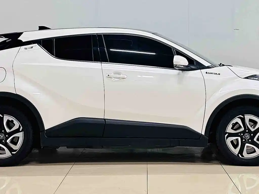 Toyota Toyota C-HR EV 2020 Luxury Sunroof Edition 2021 - thumbnail 4