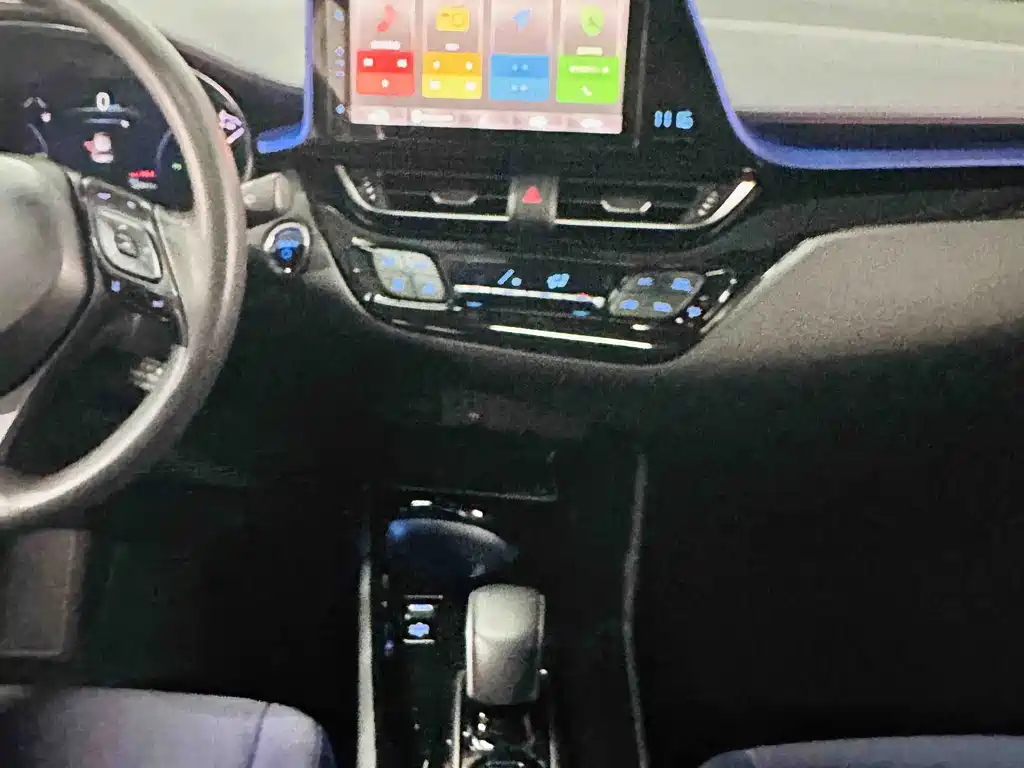 Toyota Toyota C-HR EV 2020 Luxury Sunroof Edition 2021 - thumbnail 10