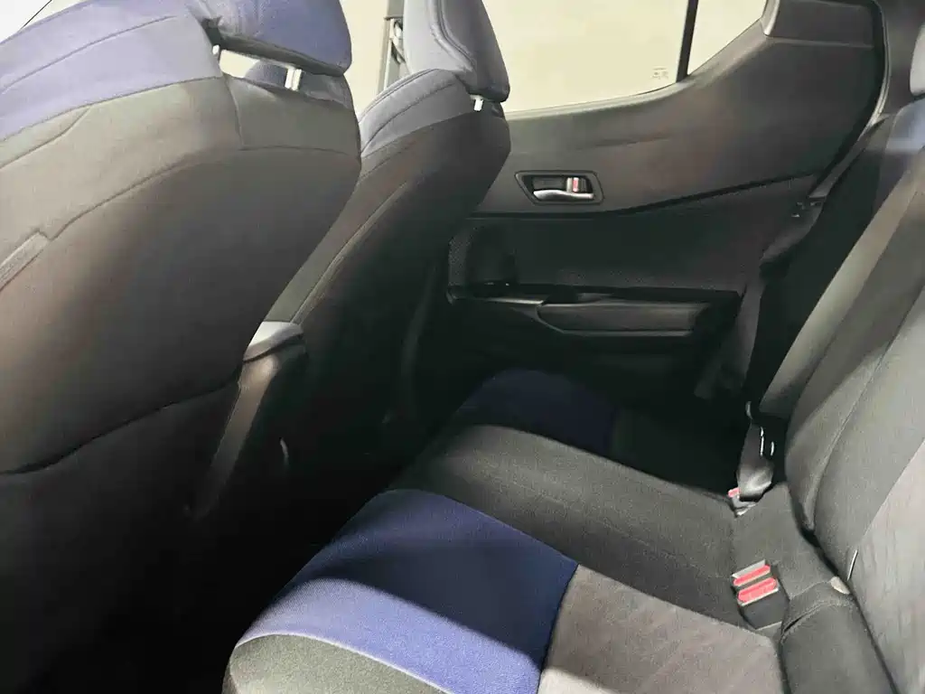 Toyota Toyota C-HR EV 2020 Luxury Sunroof Edition 2021 - thumbnail 12