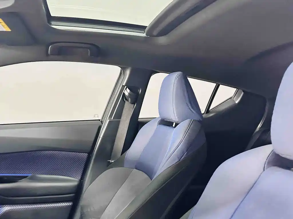 Toyota Toyota C-HR EV 2020 Luxury Sunroof Edition 2021 - thumbnail 13
