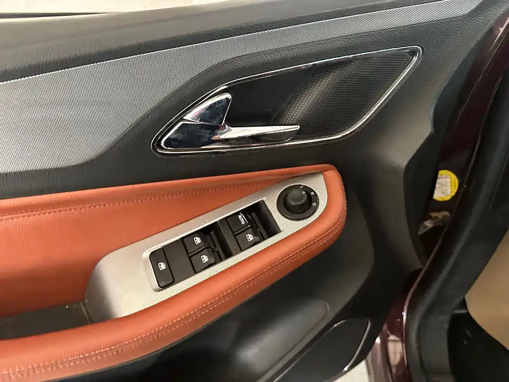 Baojun Baojun 560 2017 1.8L iAMT Comfort Edition 2017 - thumbnail 13
