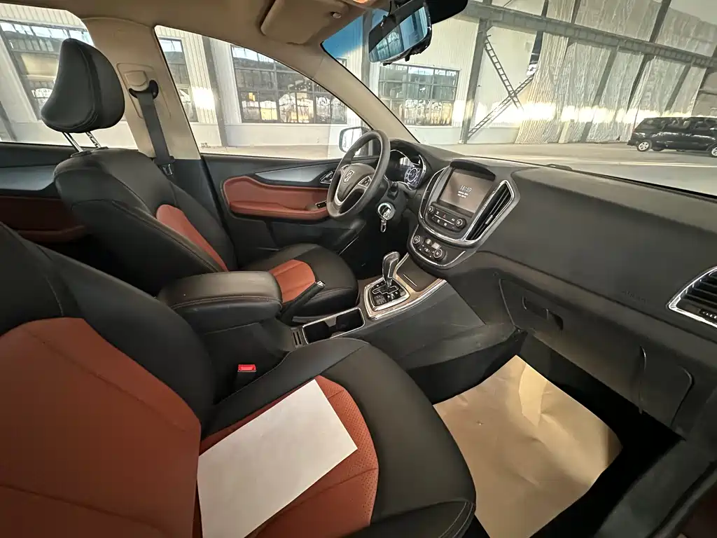Baojun Baojun 560 2017 1.8L iAMT Comfort Edition 2017 - thumbnail 16
