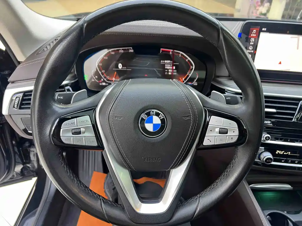 BMW BMW 5 Series 2021 530Li Leading Model Luxury Package 2021 - thumbnail 13