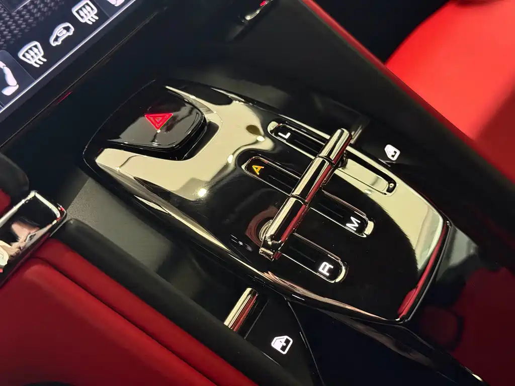 Ferrari Roma 2020 3.9T V8 2022 - thumbnail 14