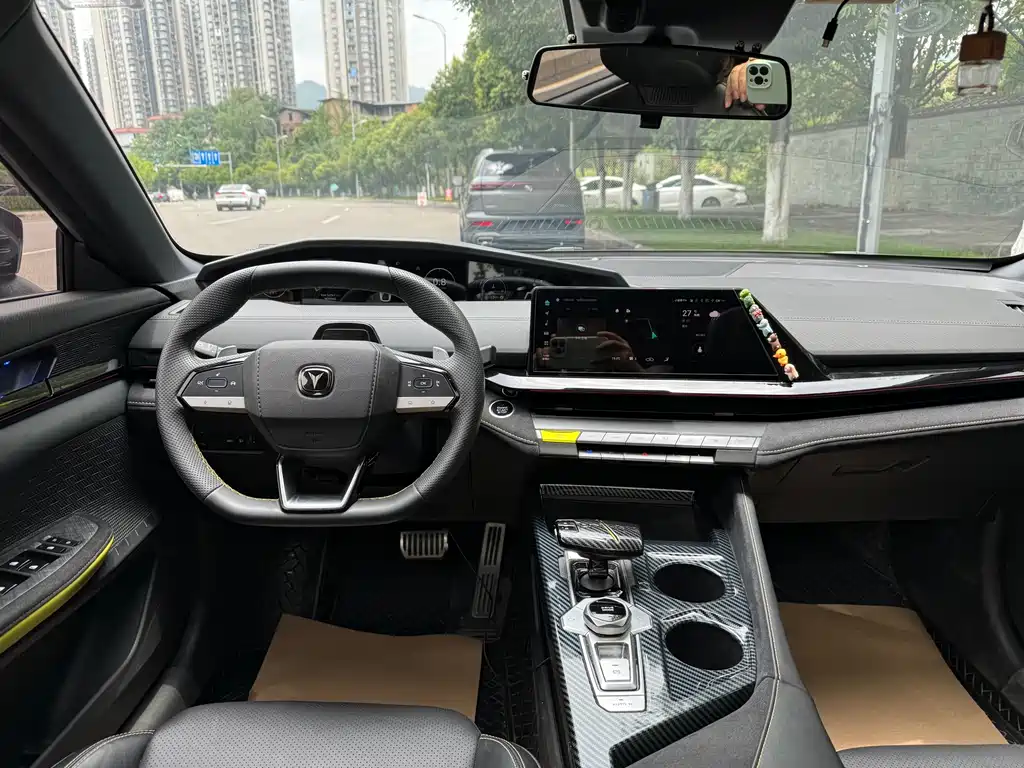 Changan Changan UNI-V 2023 1.5T Sport Edition 2023 - thumbnail 11