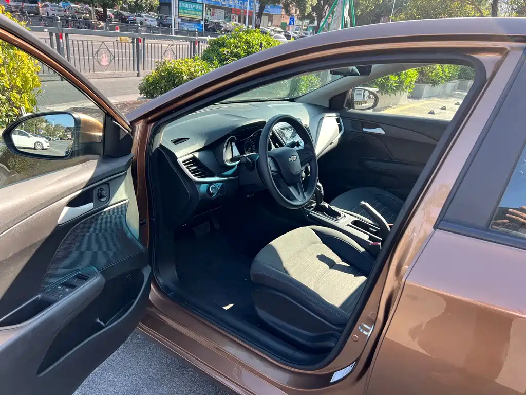 Chevrolet Cavalier 2019 320 Automatic Enjoyment Sunroof Edition 2019 - thumbnail 14